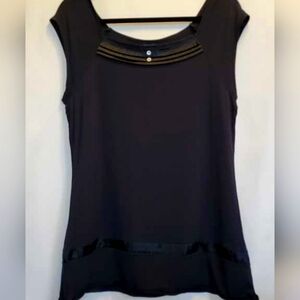 Vanity Fair Elegant Black Top or Nightgown Medium